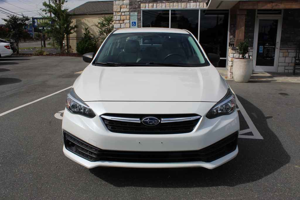 Used 2021 Subaru Impreza 2.0i image 2
