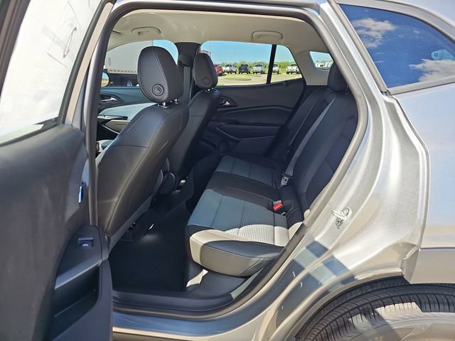 New 2026 Chevrolet Trax LT FWD image 24