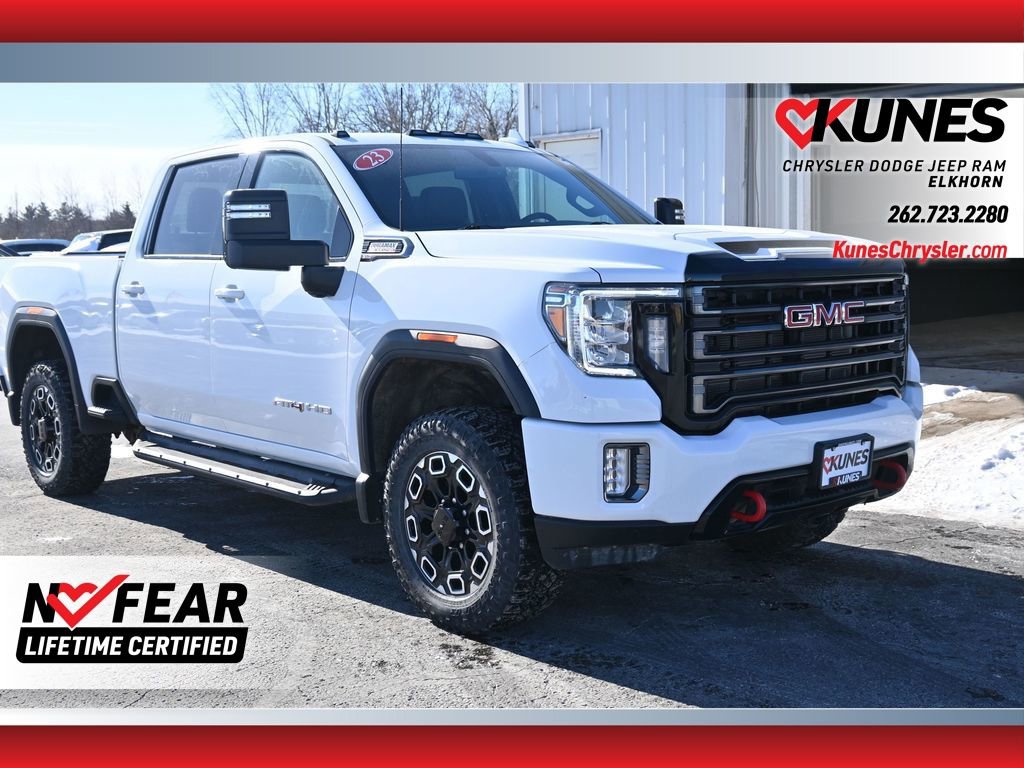 Used 2023 GMC Sierra 2500 AT4 image 1