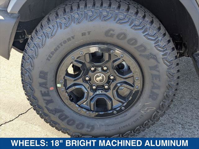 New 2026 Ford Bronco Outer Banks w/ Sasquatch Package AWD/4WD image 9
