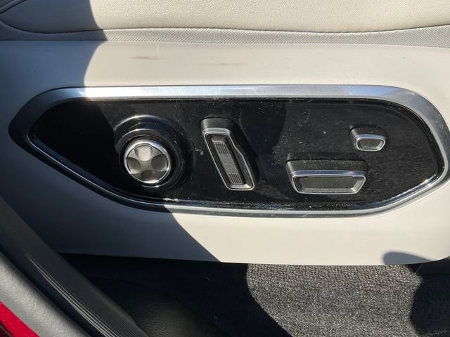 Used 2021 Jeep Grand Cherokee L Overland w/ Luxury Tech Group IV image 24