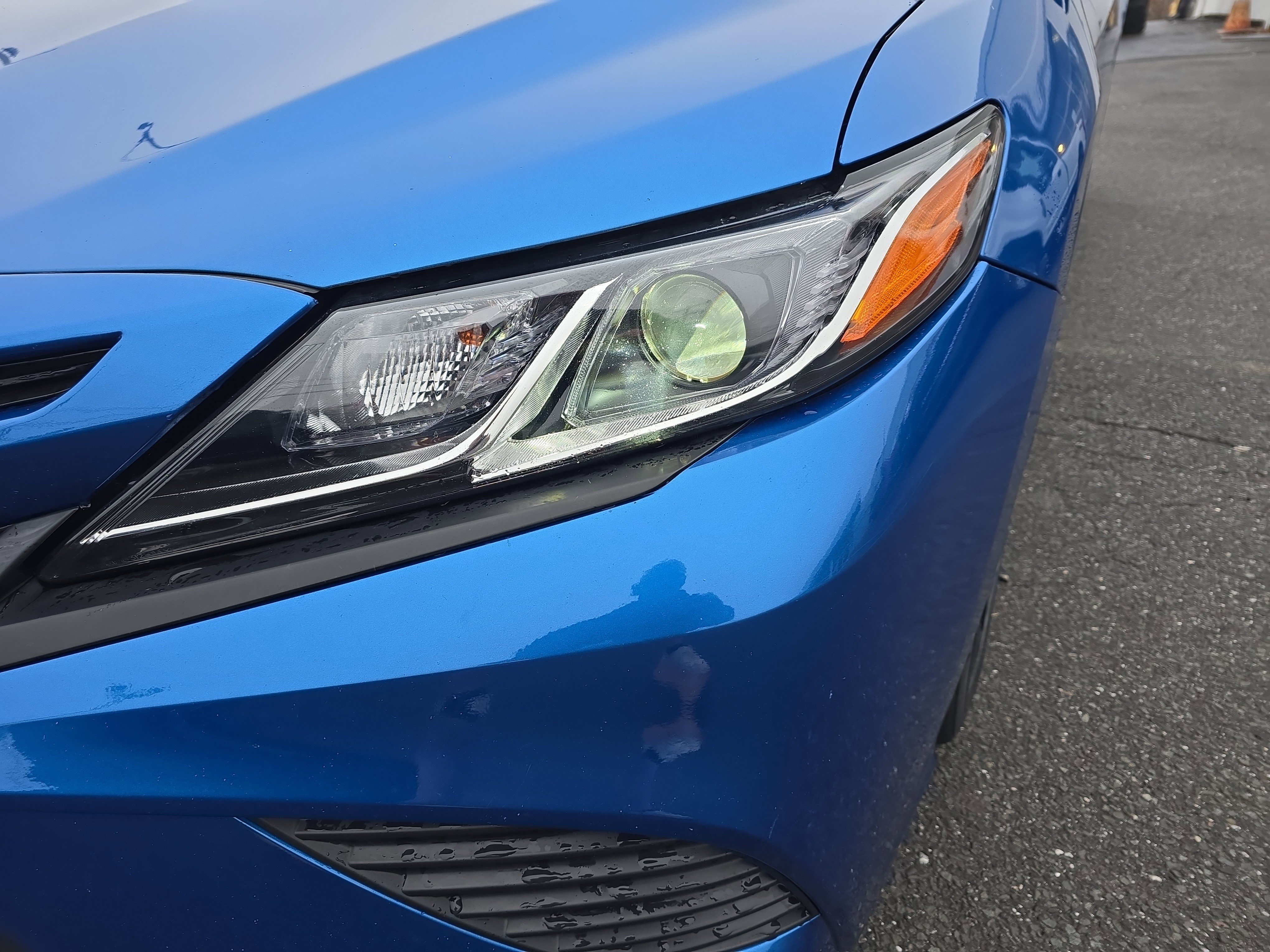 Used 2018 Toyota Camry SE w/ Audio Package image 10