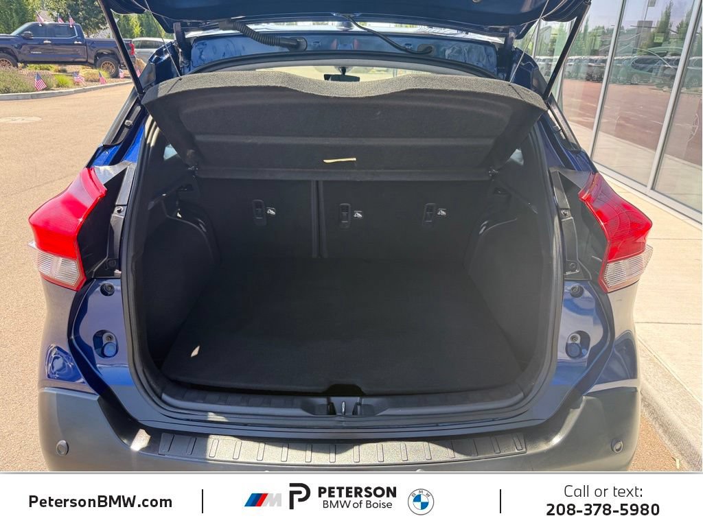 Used 2020 Nissan Kicks SR w/ SR Premium Package FWD image 9