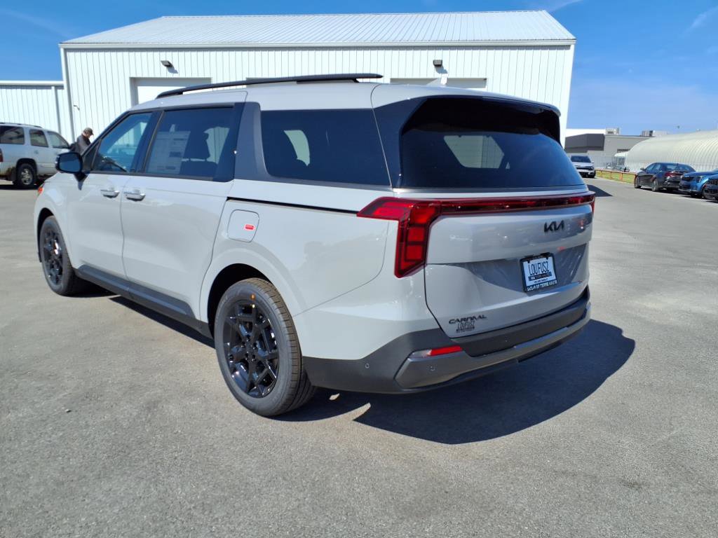 New 2026 Kia Carnival SX image 5