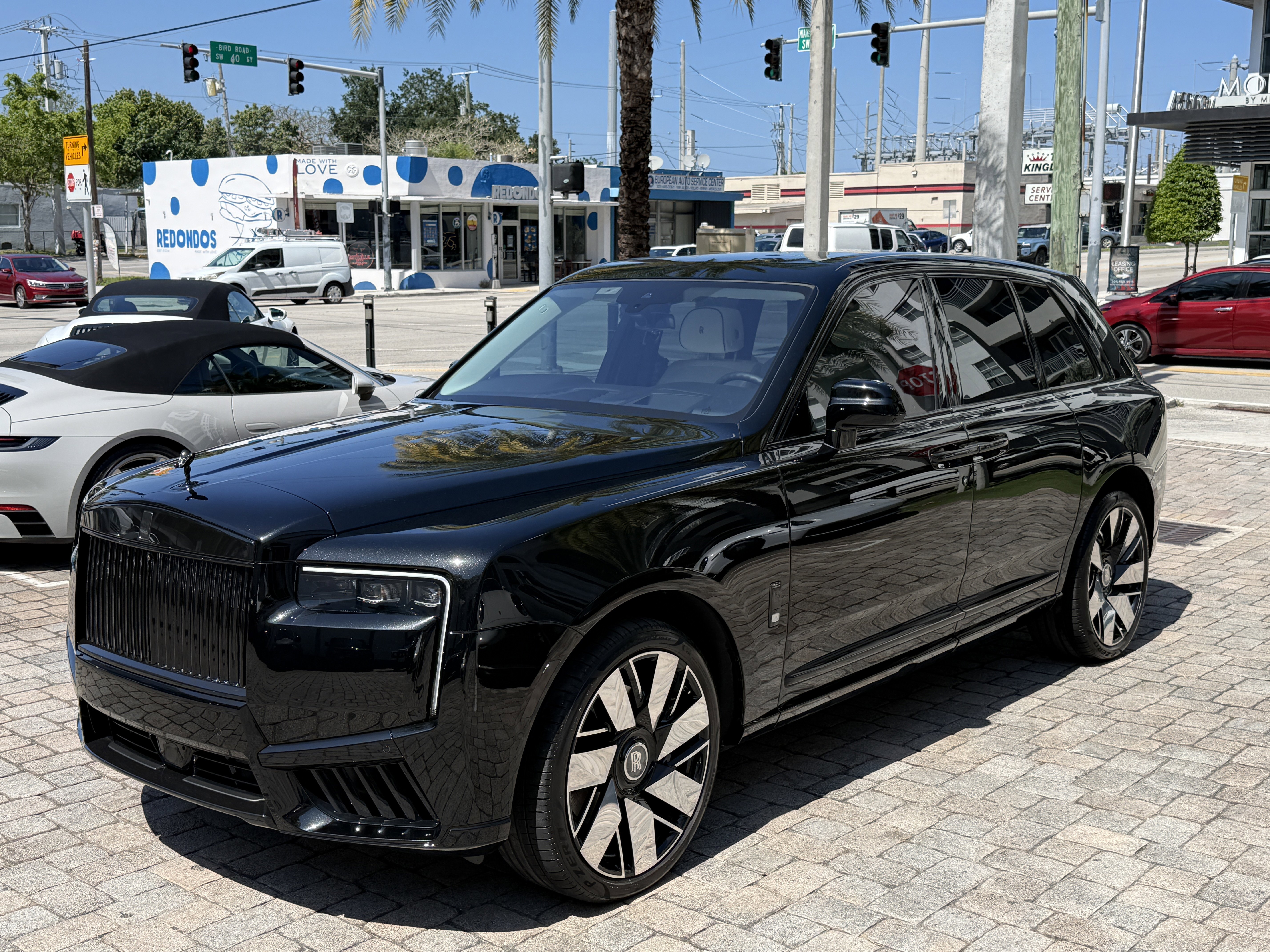 Used 2026 Rolls-Royce Cullinan AWD/4WD image 7