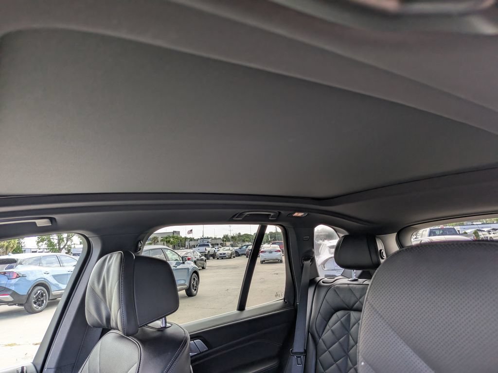 Used 2024 BMW X5 sDrive40i w/ Premium Package RWD image 24