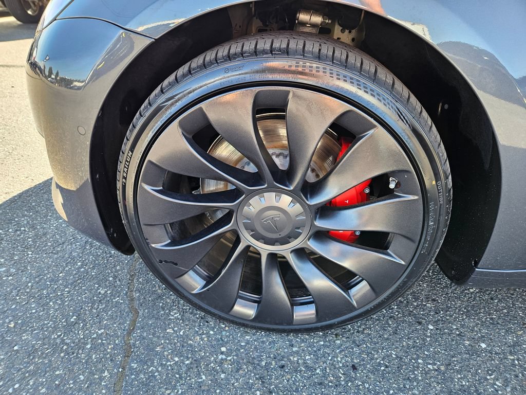Used 2022 Tesla Model 3 Performance AWD/4WD image 9