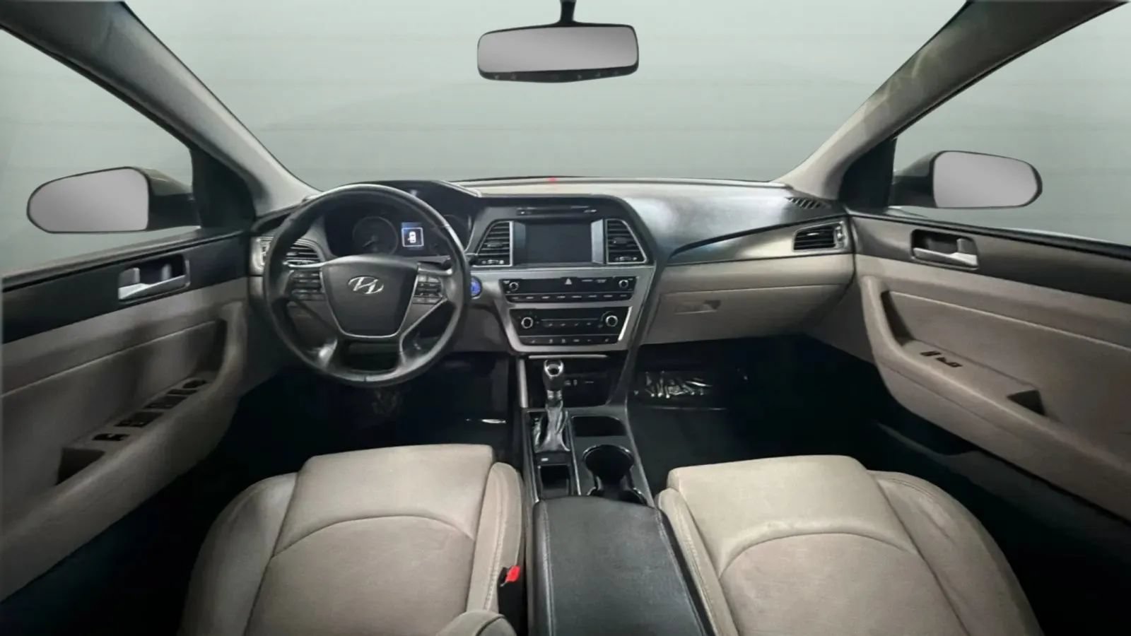 Used 2017 Hyundai Sonata Sport w/ Value Edition Package 02 FWD image 9