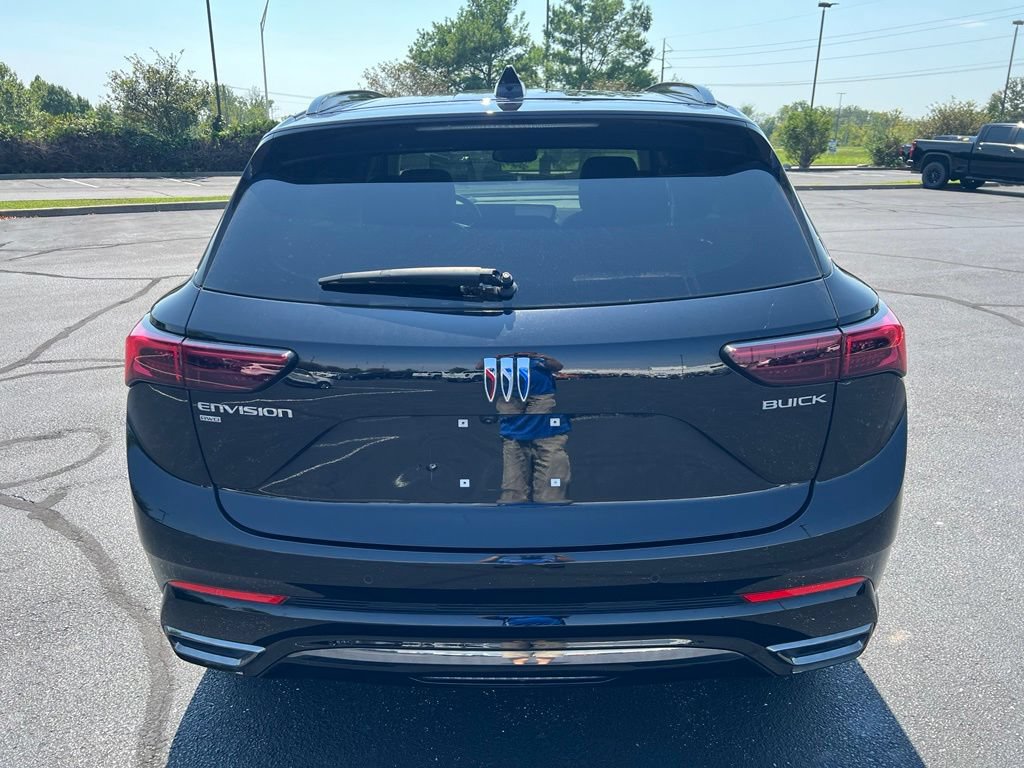 Used 2024 Buick Envision Sport Touring AWD/4WD image 4