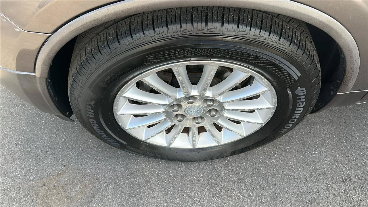 Used 2011 Buick Enclave CXL AWD/4WD image 14