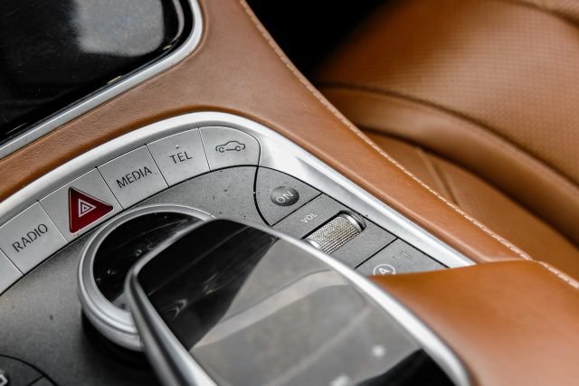 Used 2017 Mercedes-Benz S 550 4MATIC Coupe image 33