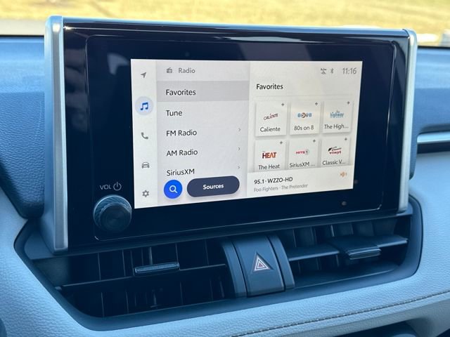 Used 2024 Toyota RAV4 XLE image 20