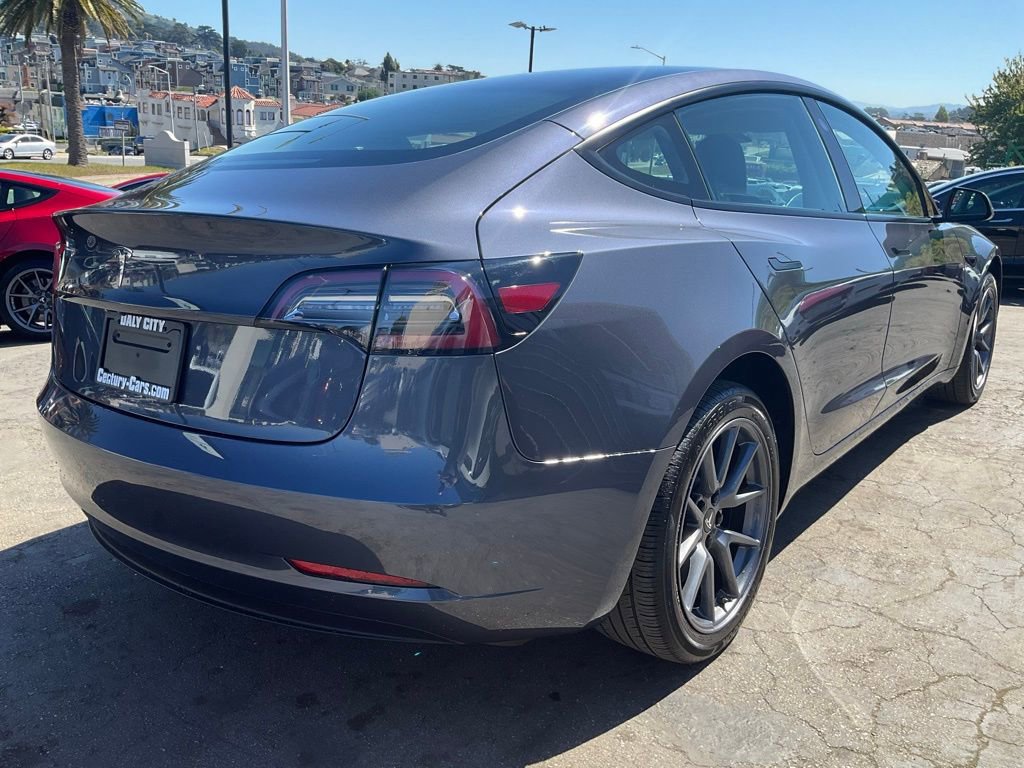 Used 2023 Tesla Model 3 Standard Range image 84