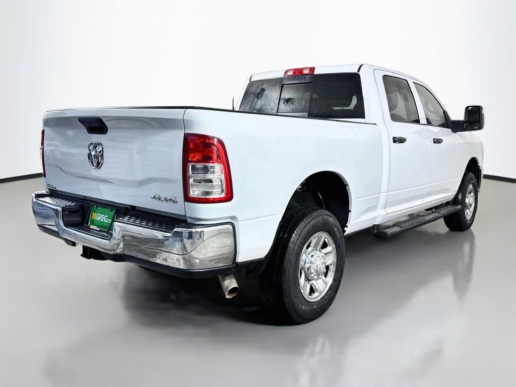 Used 2024 RAM 2500 Tradesman w/ Chrome Appearance Group AWD/4WD image 10