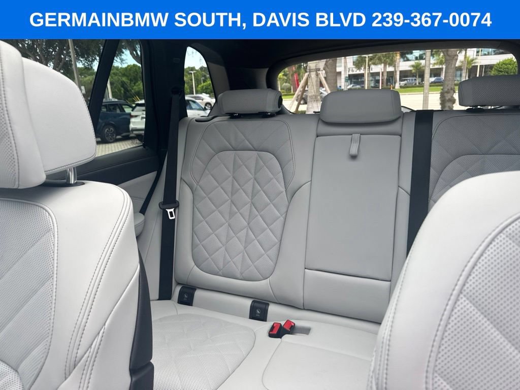 Certified 2024 BMW X5 xDrive40i w/ M Sport Package AWD/4WD image 19