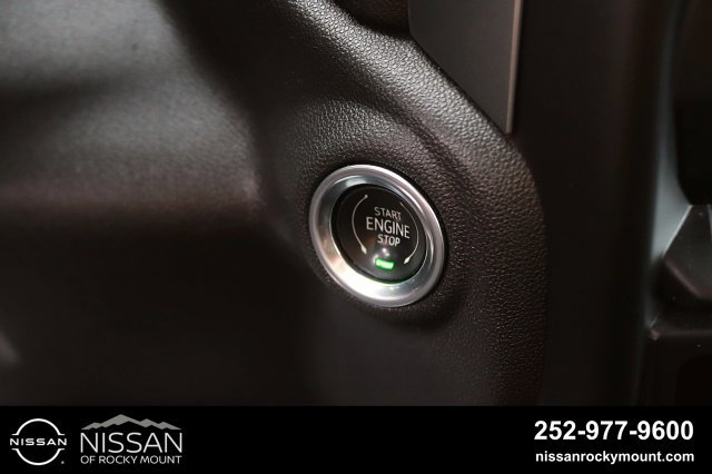 Used 2020 Chevrolet Silverado 1500 LT Trail Boss w/ Bed Protection Package AWD/4WD image 22