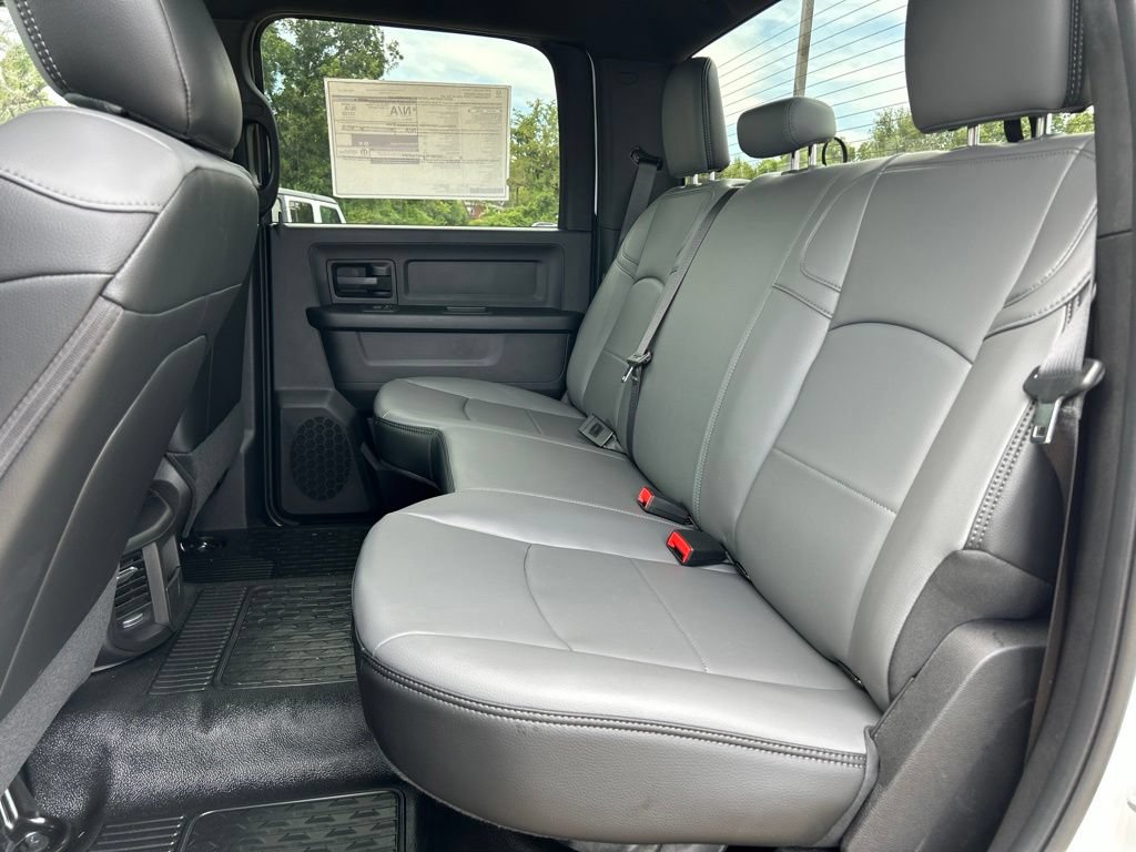 New 2027 RAM 3500 Tradesman w/ Chrome Appearance Group A AWD/4WD image 11