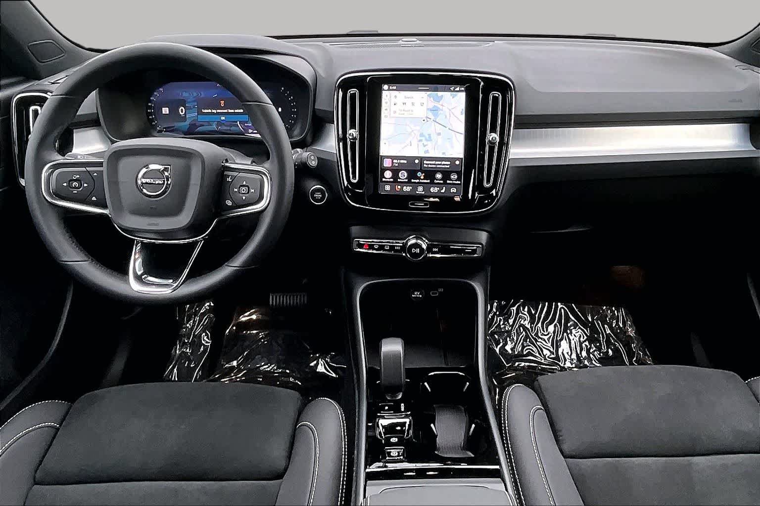 New 2026 Volvo XC40 B5 Ultra w/ Protection Package Premier AWD/4WD image 7