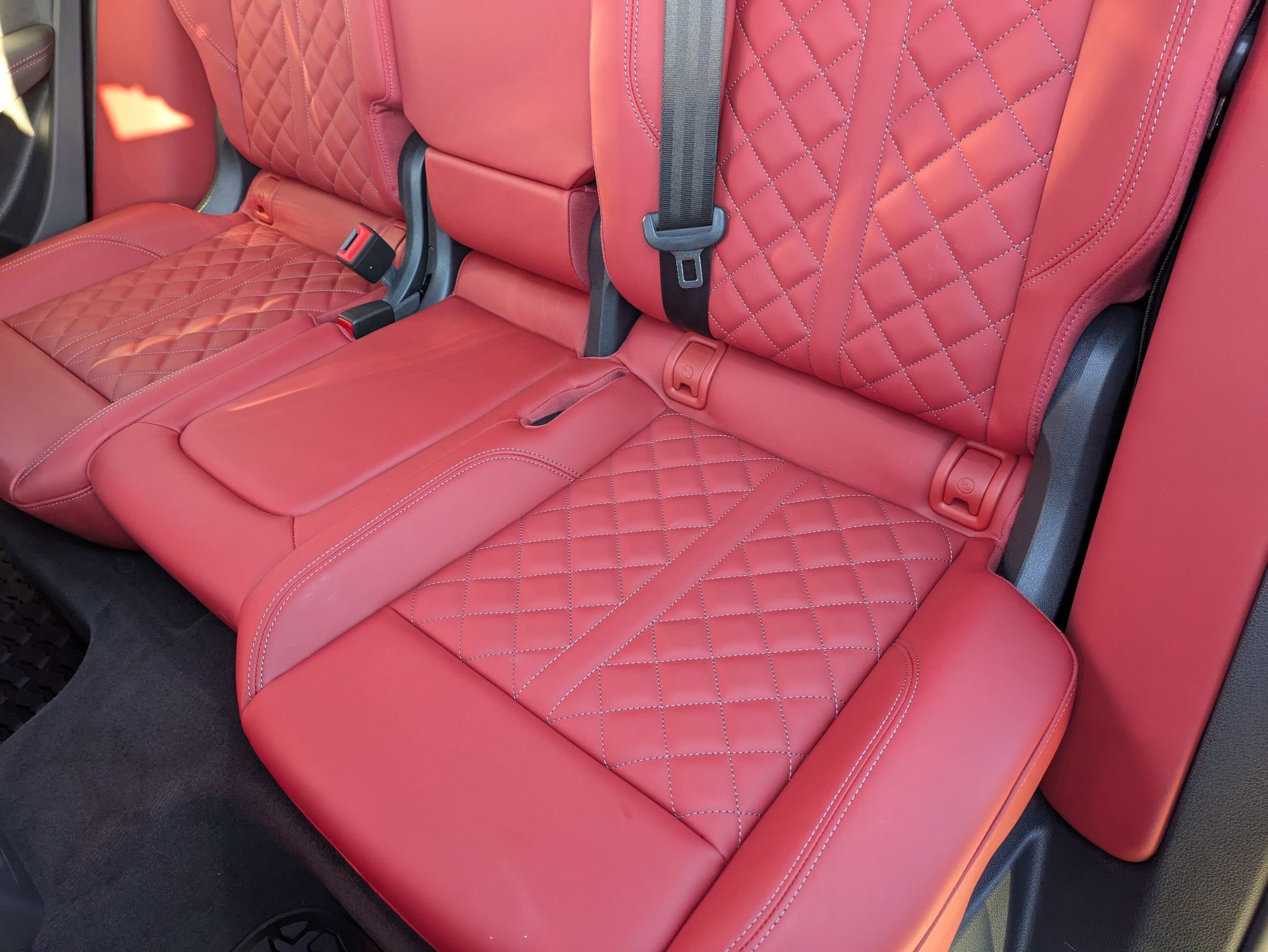 Used 2024 Audi SQ5 Premium Plus w/ Premium Plus Package image 28