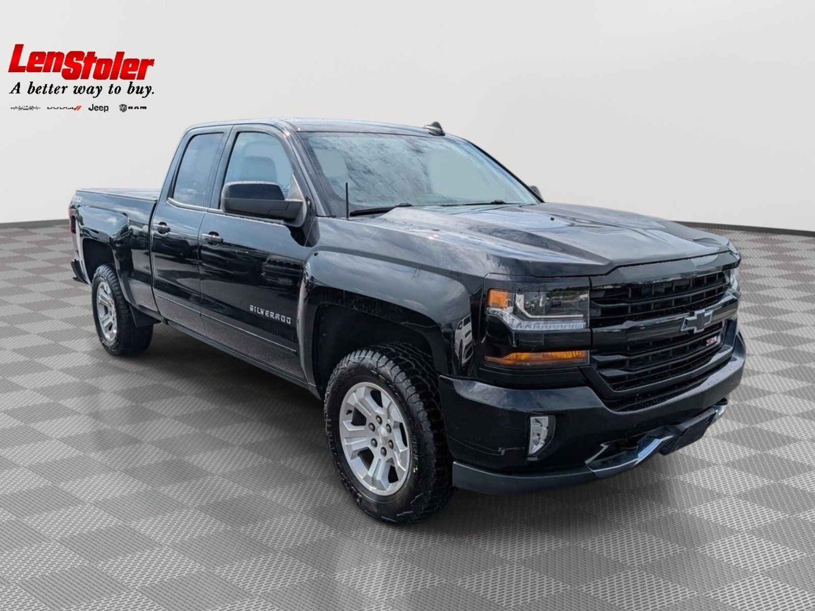 Used 2017 Chevrolet Silverado 1500 LT AWD/4WD image 7