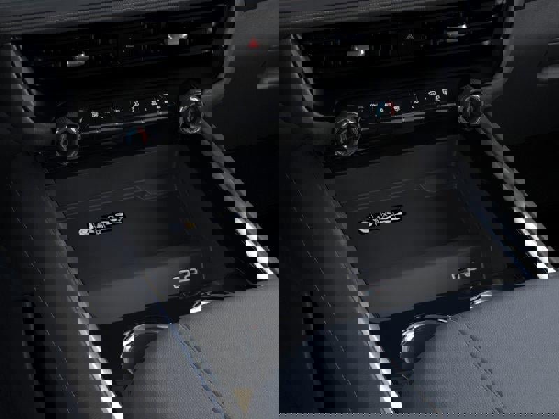 New 2026 Chevrolet Suburban Premier w/ Sun And Tow Package image 23