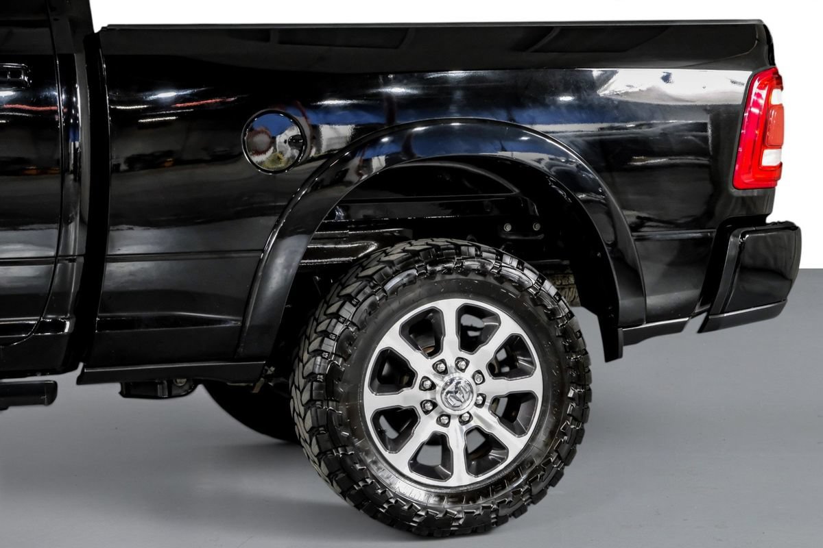Used 2023 RAM 2500 Limited AWD/4WD image 13