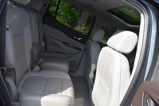 Certified 2020 GMC Acadia SLT AWD/4WD image 18