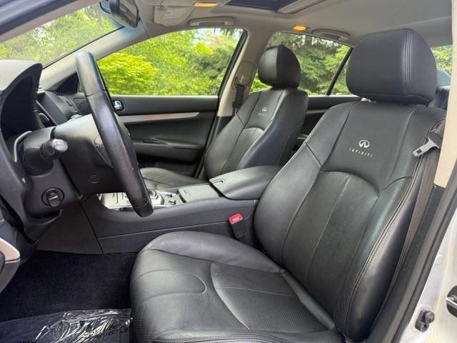 Used 2013 INFINITI G37 Journey w/ Premium Pkg RWD image 10