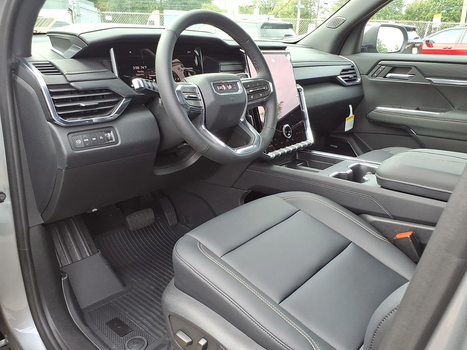 New 2027 GMC Acadia Elevation w/ Elevation Premium Package AWD/4WD image 13