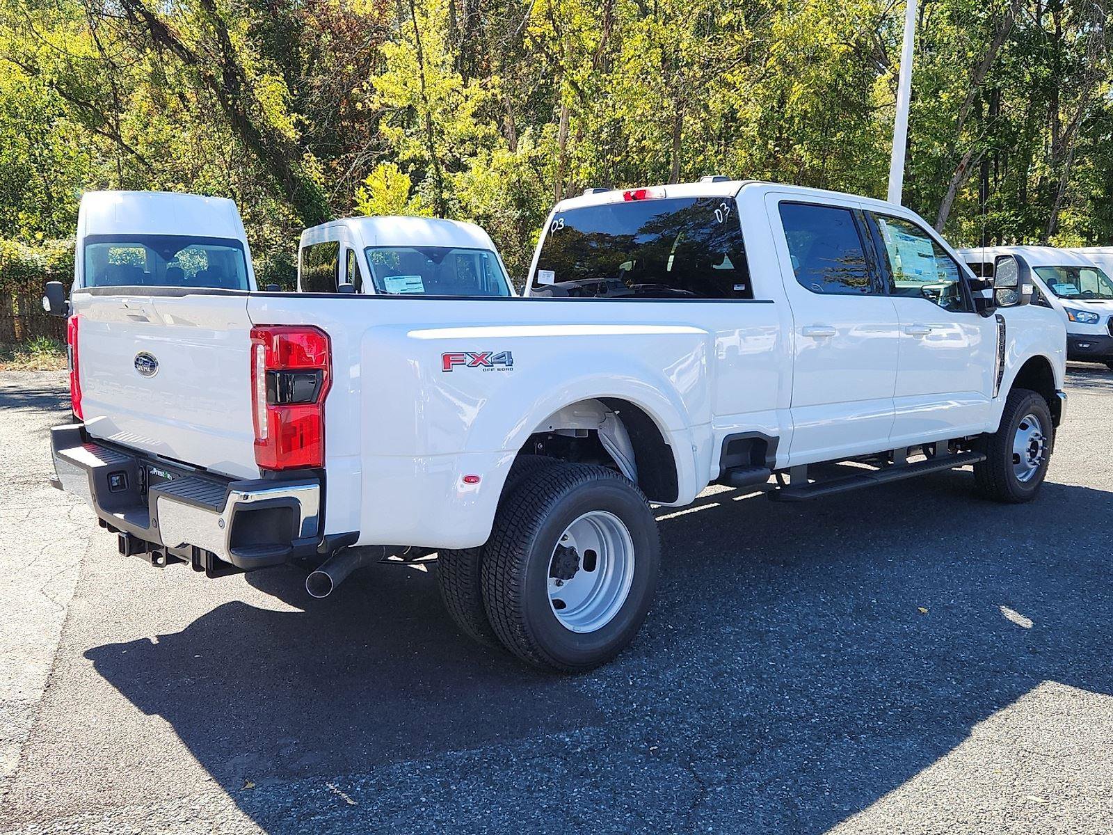 New 2026 Ford F350 XLT w/ XLT Premium Package image 3