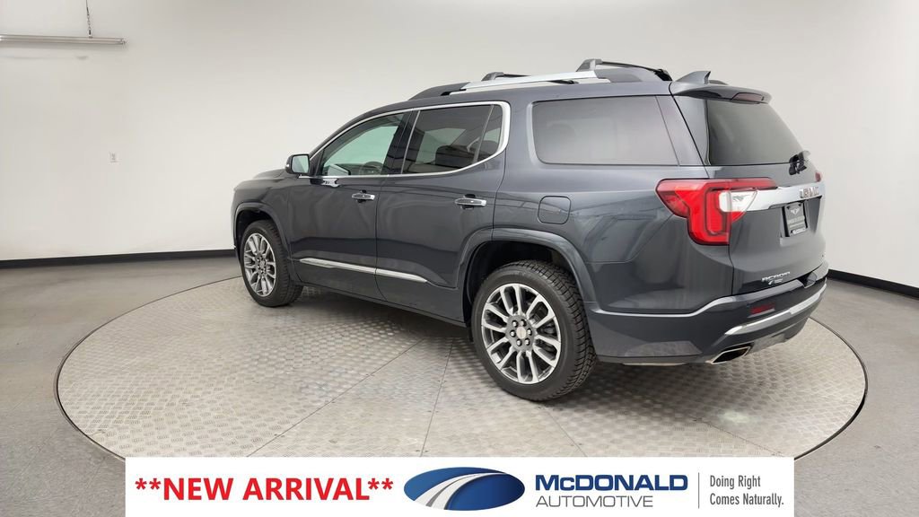 Used 2021 GMC Acadia Denali w/ Denali Ultimate Package AWD/4WD image 4