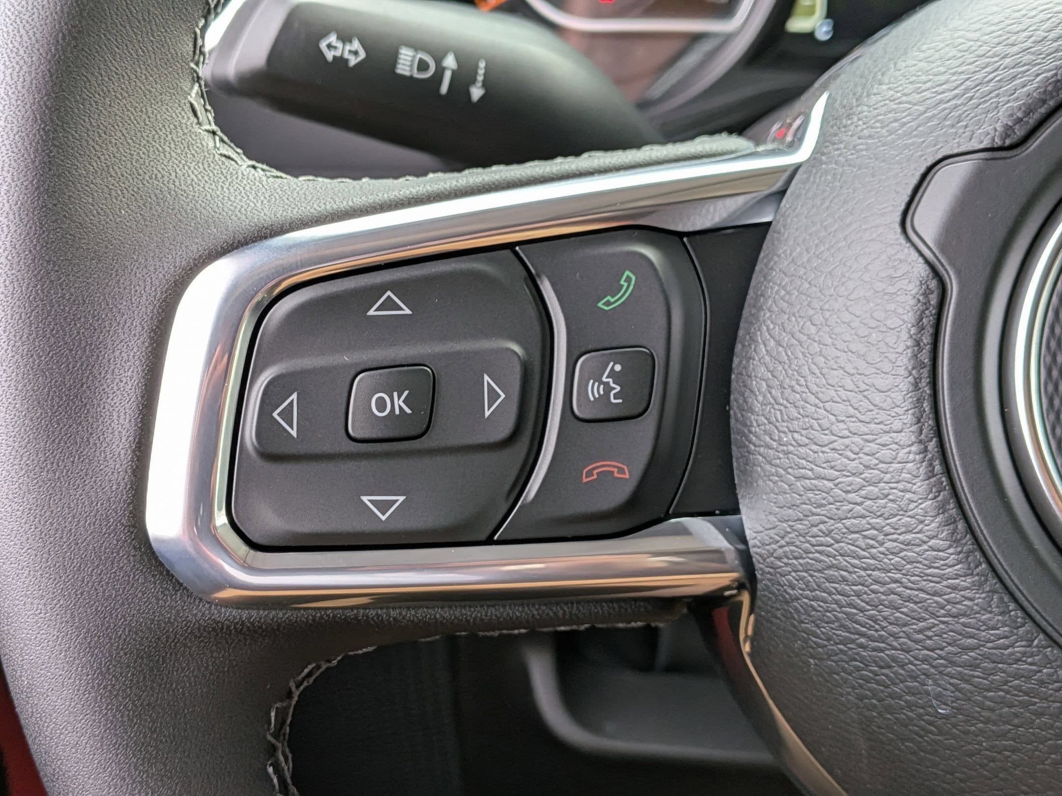 New 2026 Jeep Wrangler Sahara AWD/4WD image 15