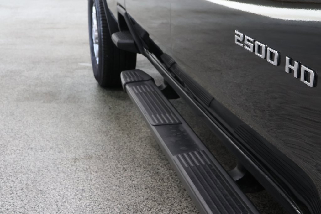 Used 2020 Chevrolet Silverado 2500 LTZ image 33