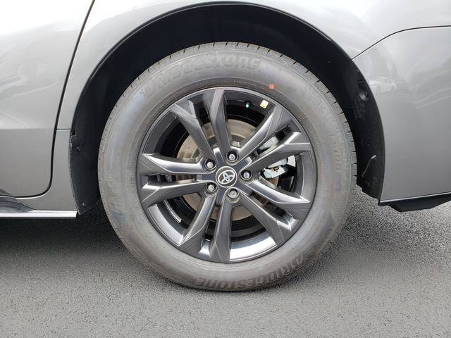 New 2026 Toyota Sienna XSE AWD/4WD image 20