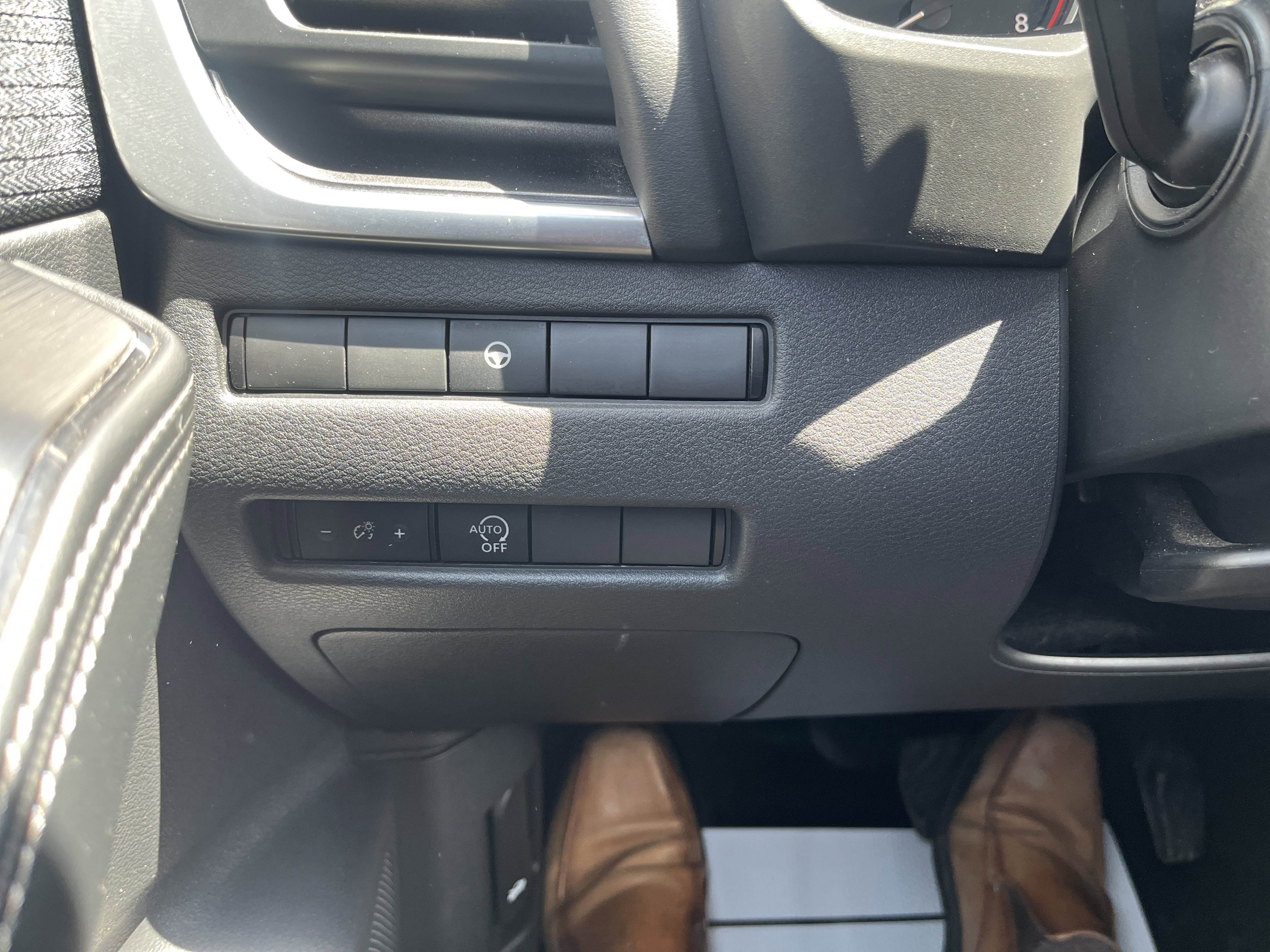 Used 2023 Nissan Rogue SV AWD/4WD image 20