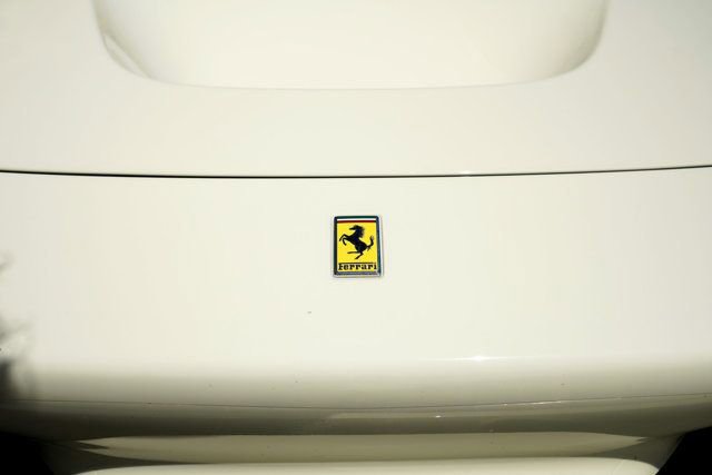 Used 2021 Ferrari F8 Tributo image 39