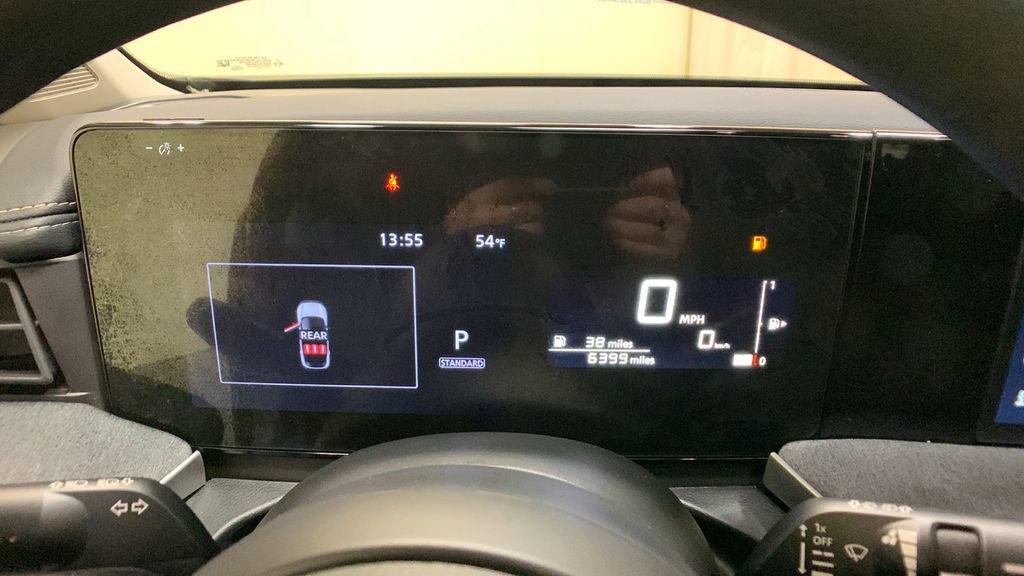 Used 2025 Nissan Kicks SV w/ SV Premium Package image 30