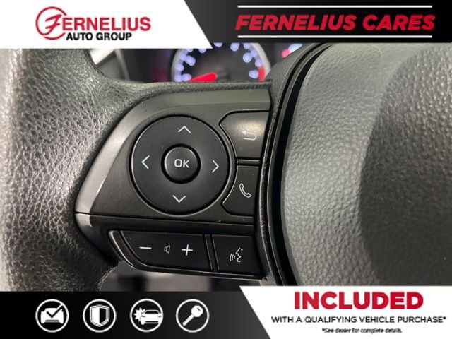 Used 2022 Toyota RAV4 LE image 38