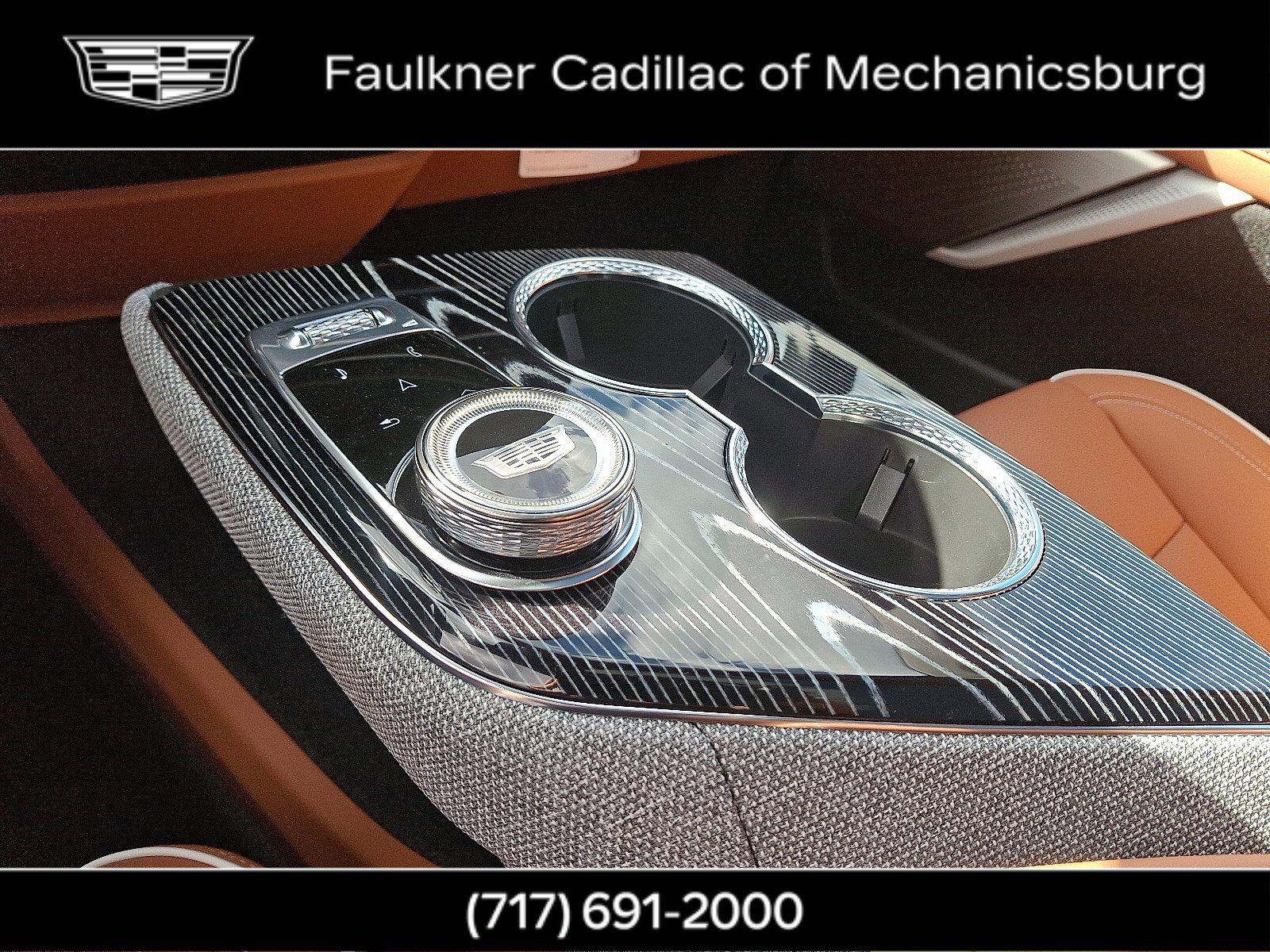 New 2025 Cadillac Optiq Luxury 2 AWD/4WD image 17