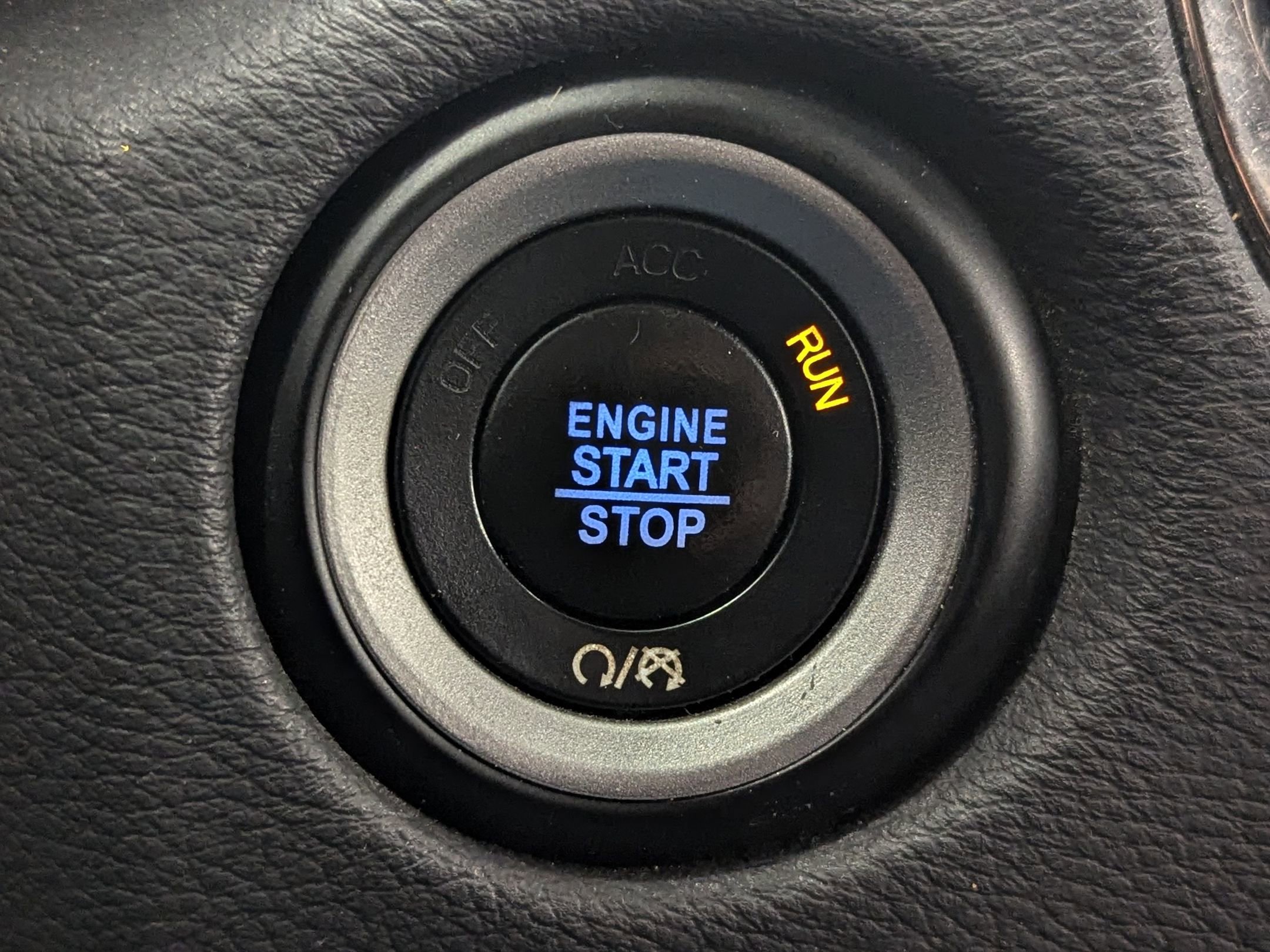 Used 2020 Dodge Durango R/T w/ Blacktop Package image 33