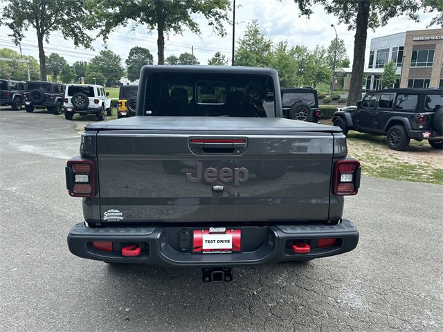 Used 2024 Jeep Gladiator Rubicon w/ Technology Group image 6