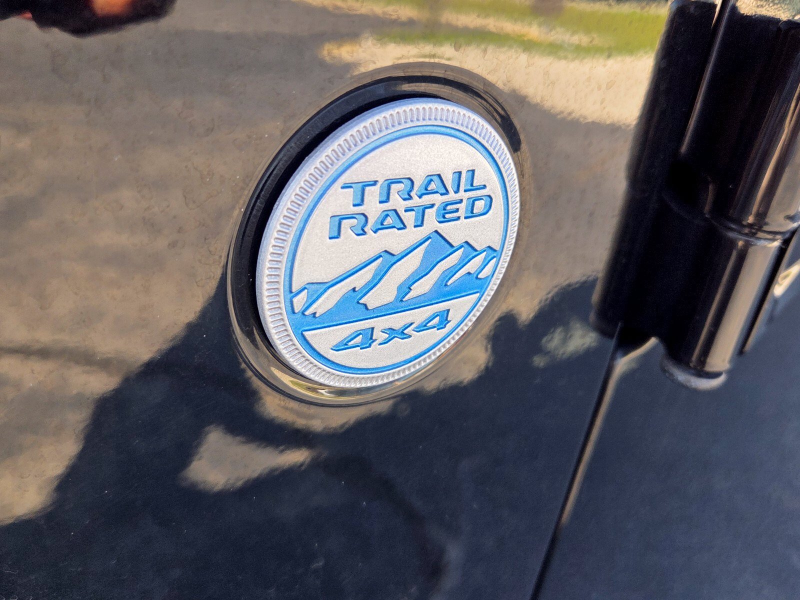 Used 2024 Jeep Wrangler Unlimited Sahara AWD/4WD image 17