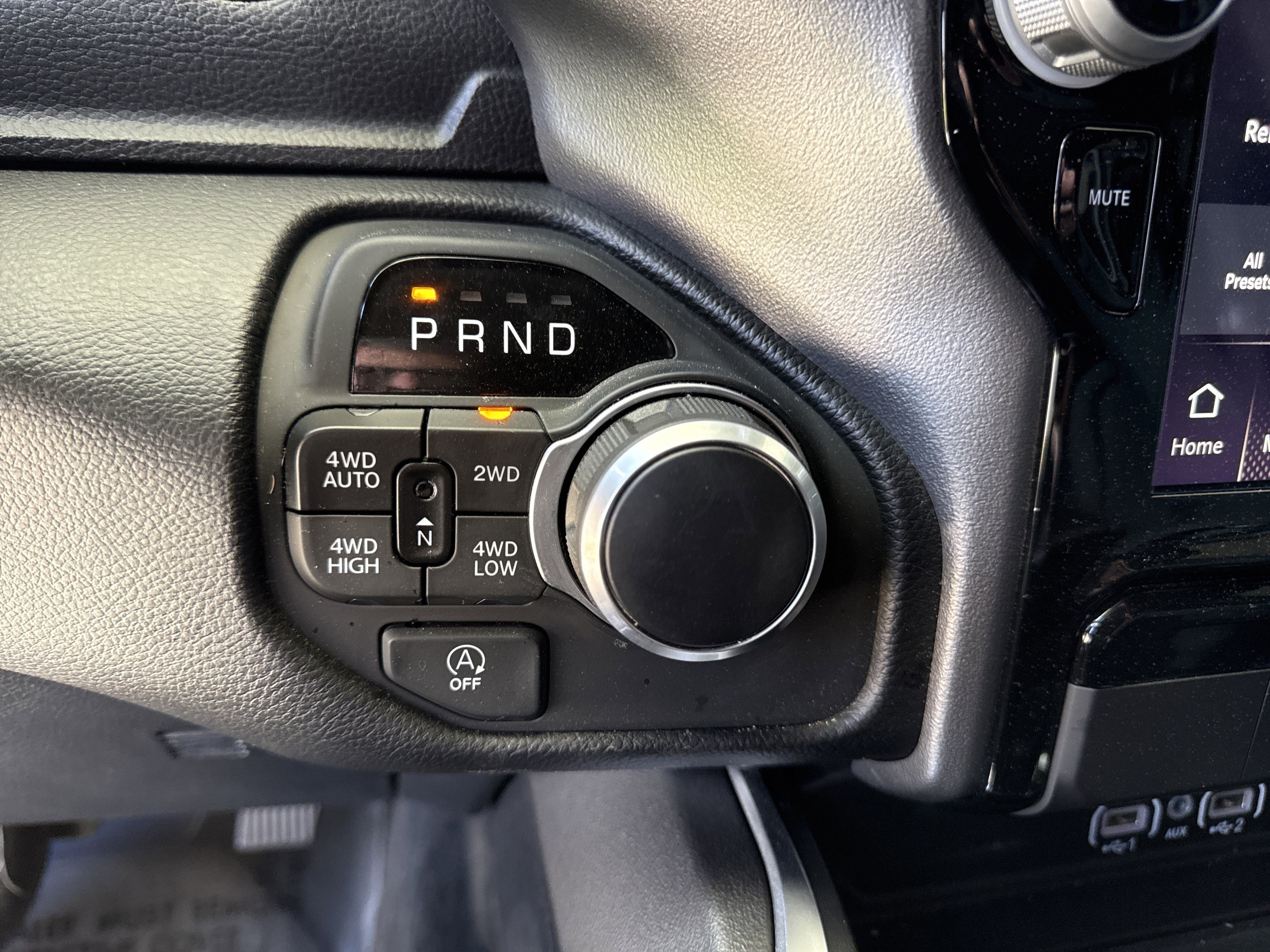 Used 2025 RAM 1500 Big Horn AWD/4WD image 25