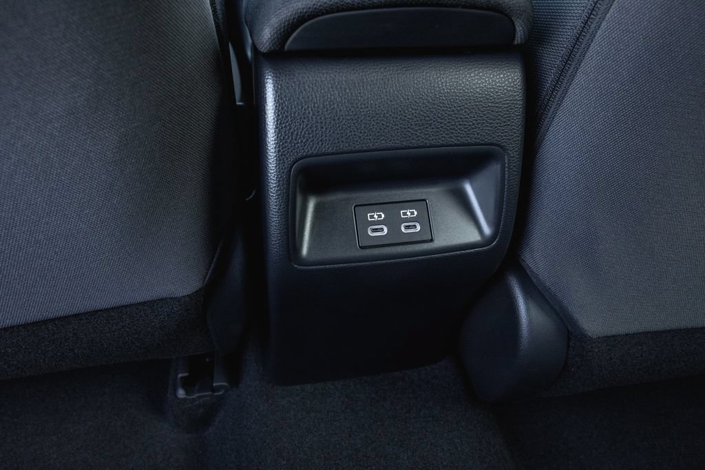 Used 2026 Toyota Corolla SE w/ SE Package FWD image 27