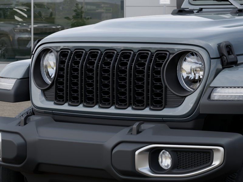 New 2025 Jeep Gladiator Sport image 11