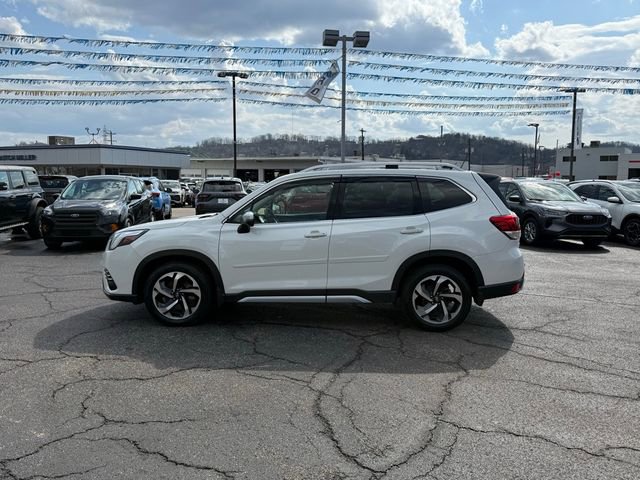 Used 2024 Subaru Forester Touring w/ Convenience Package AWD/4WD image 6