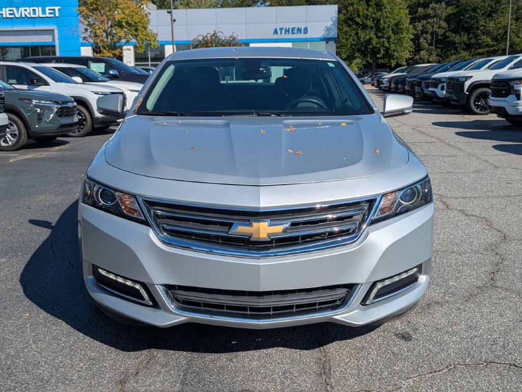 Used 2018 Chevrolet Impala LT FWD image 9