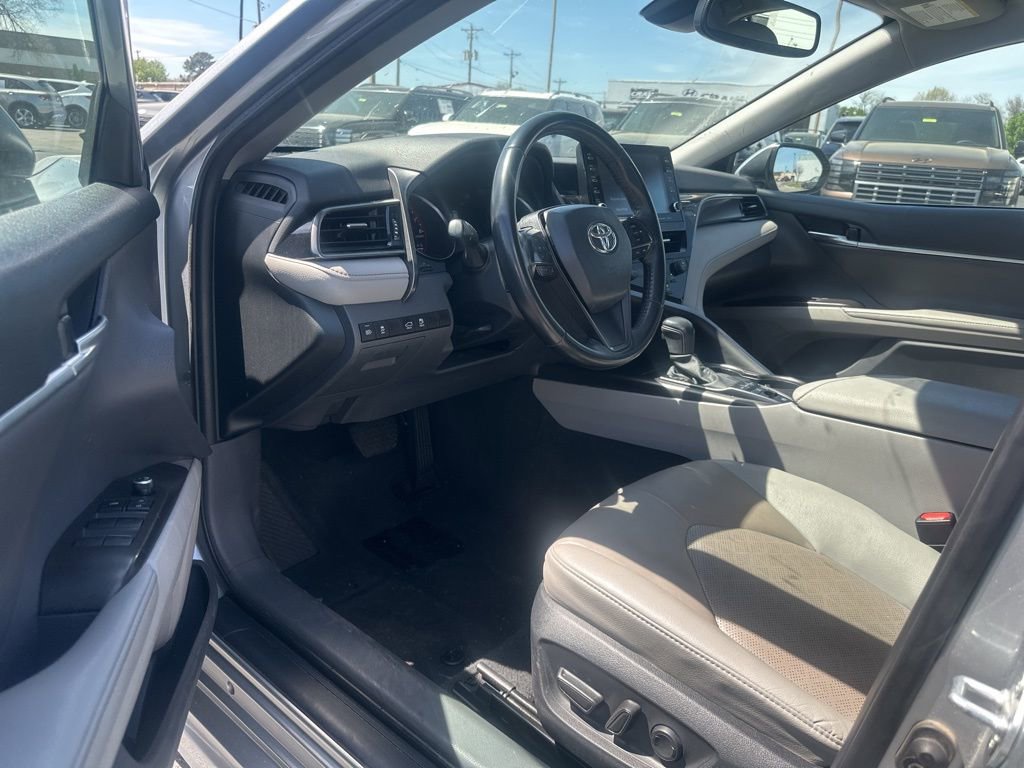 Used 2023 Toyota Camry XSE image 24