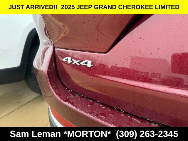 New 2025 Jeep Grand Cherokee Limited image 11