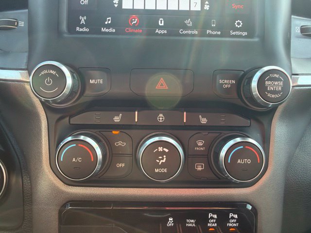 Used 2021 RAM 1500 Big Horn AWD/4WD image 40